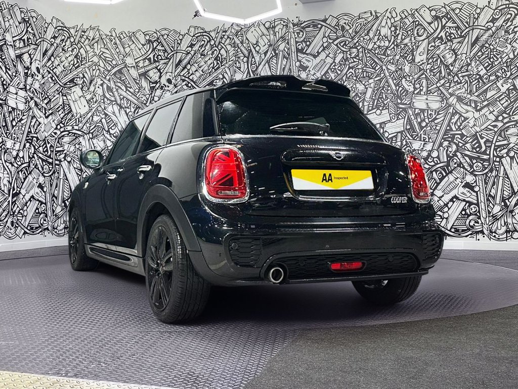 Used MINI Hatch 2020 for sale - 77976256: Photo 9