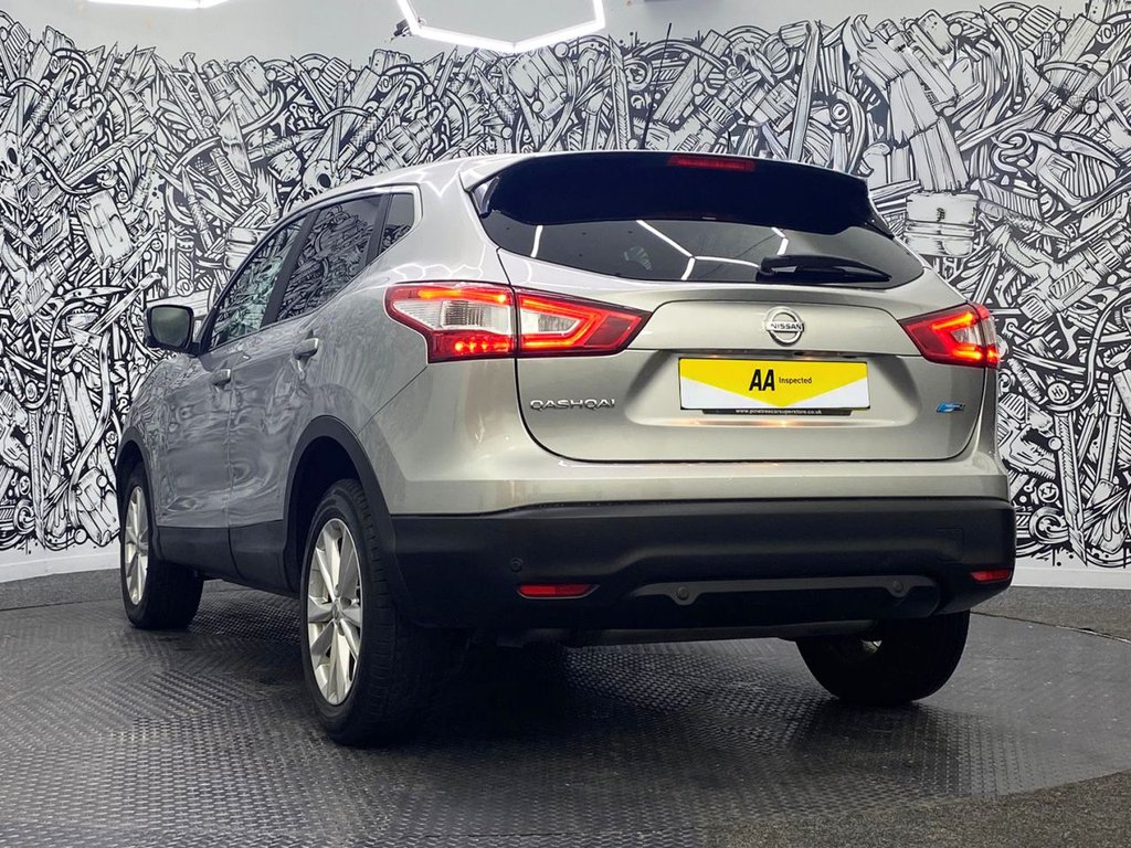 Used Nissan Qashqai 2015 for sale - 78030195: Photo 9