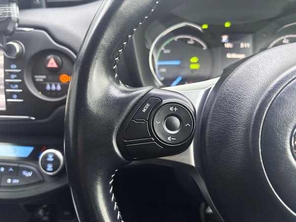 Used Toyota Yaris 2020 for sale - 75666338: Photo 20