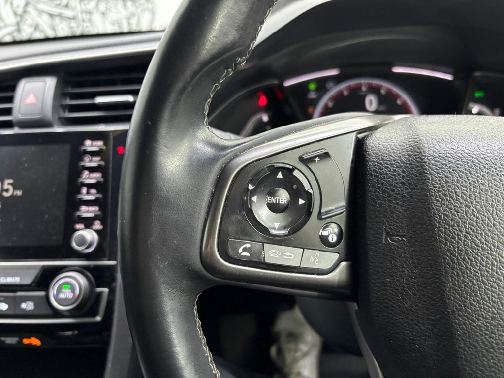 Used Honda Civic 2021 for sale - 76900396: Photo 21