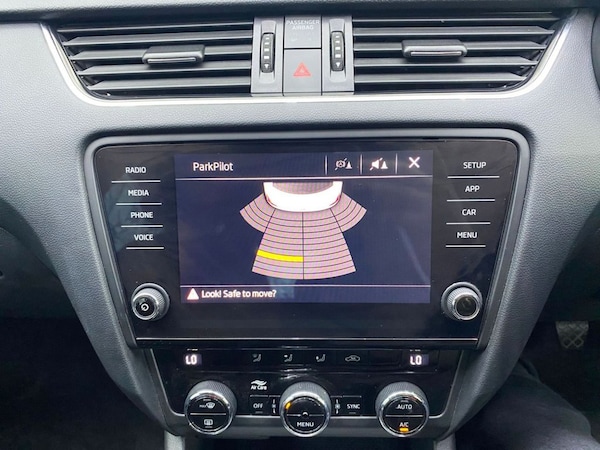 Used Skoda Octavia 2018 for sale - 76223849: Photo 18