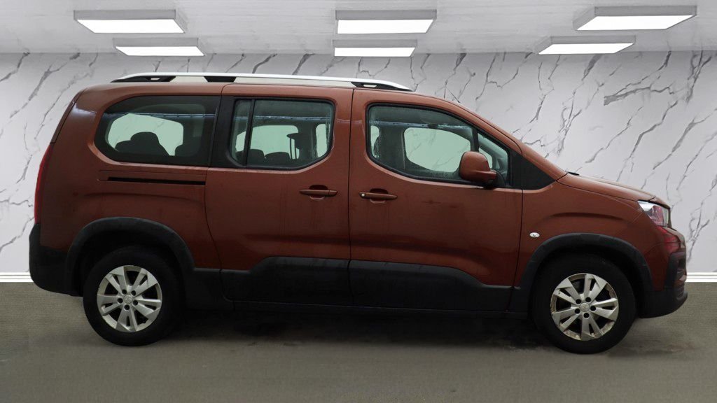 Used Peugeot Rifter 2020 for sale - 77059663: Photo 6