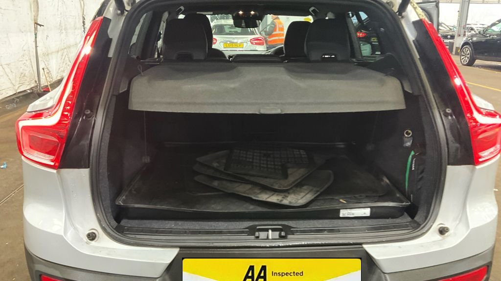 Used Volvo XC40 2021 for sale - 78145242: Photo 14