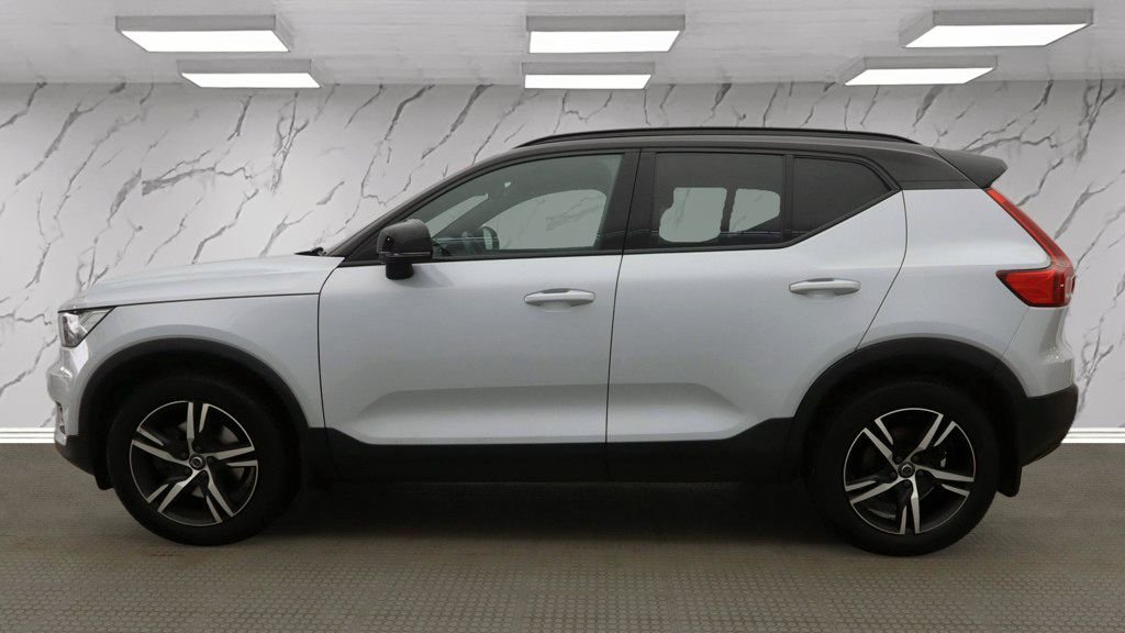 Used Volvo XC40 2021 for sale - 78145242: Photo 8