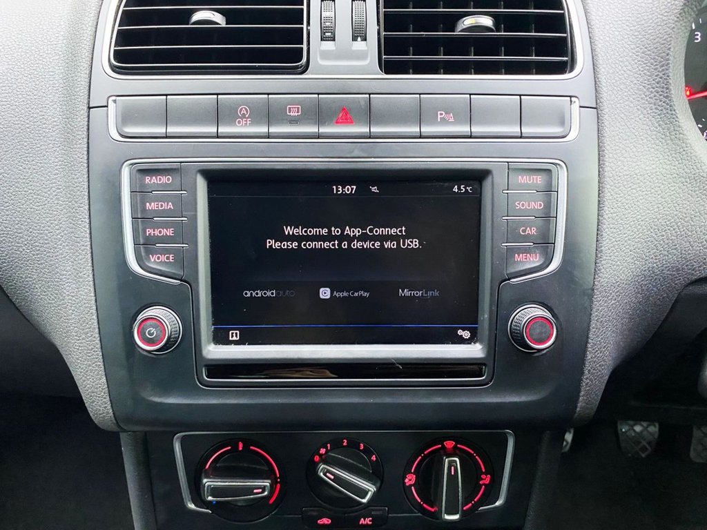 Used Volkswagen Polo 2017 for sale - 76698280: Photo 16