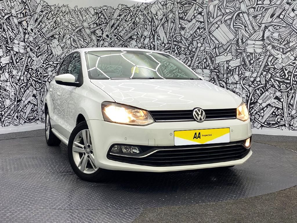 Used Volkswagen Polo 2017 for sale - 76698280: Photo 3