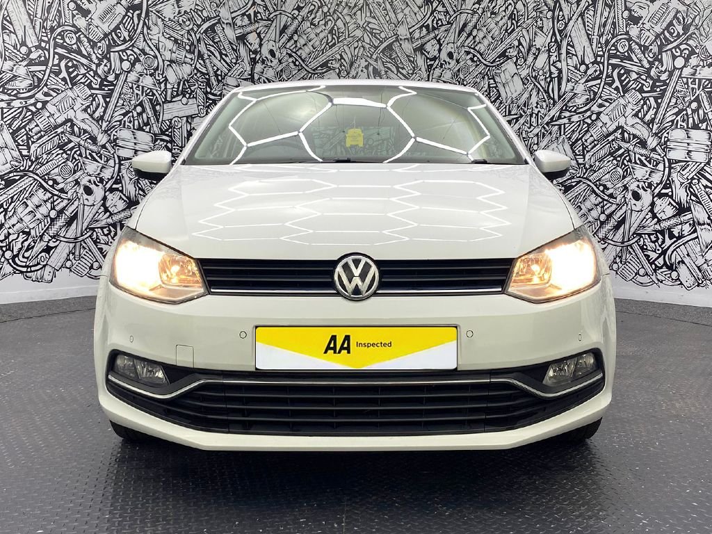 Used Volkswagen Polo 2017 for sale - 76698280: Photo 4