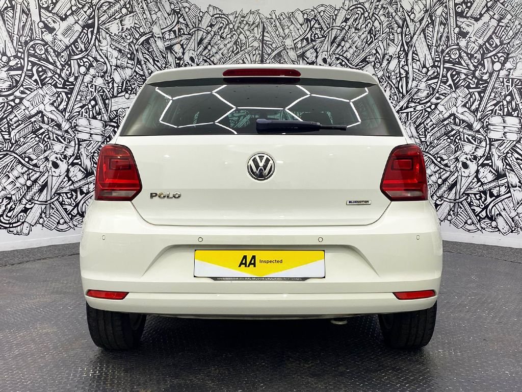 Used Volkswagen Polo 2017 for sale - 76698280: Photo 8