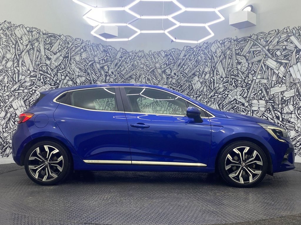 Used Renault Clio 2022 for sale - 76848357: Photo 10