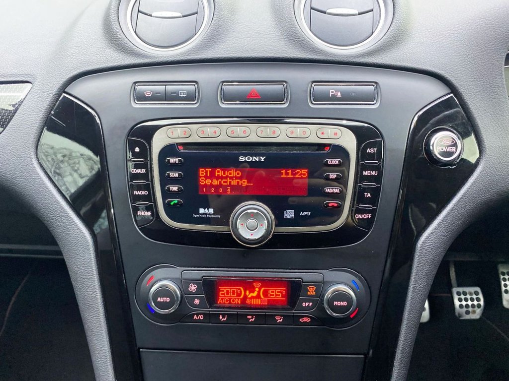 Used Ford Mondeo 2011 for sale - 76934844: Photo 14