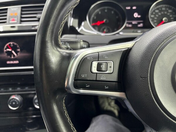 Used Volkswagen Golf 2016 for sale - 75473675: Photo 14