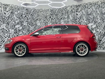 Used Volkswagen Golf 2016 for sale - 75473675: Photo