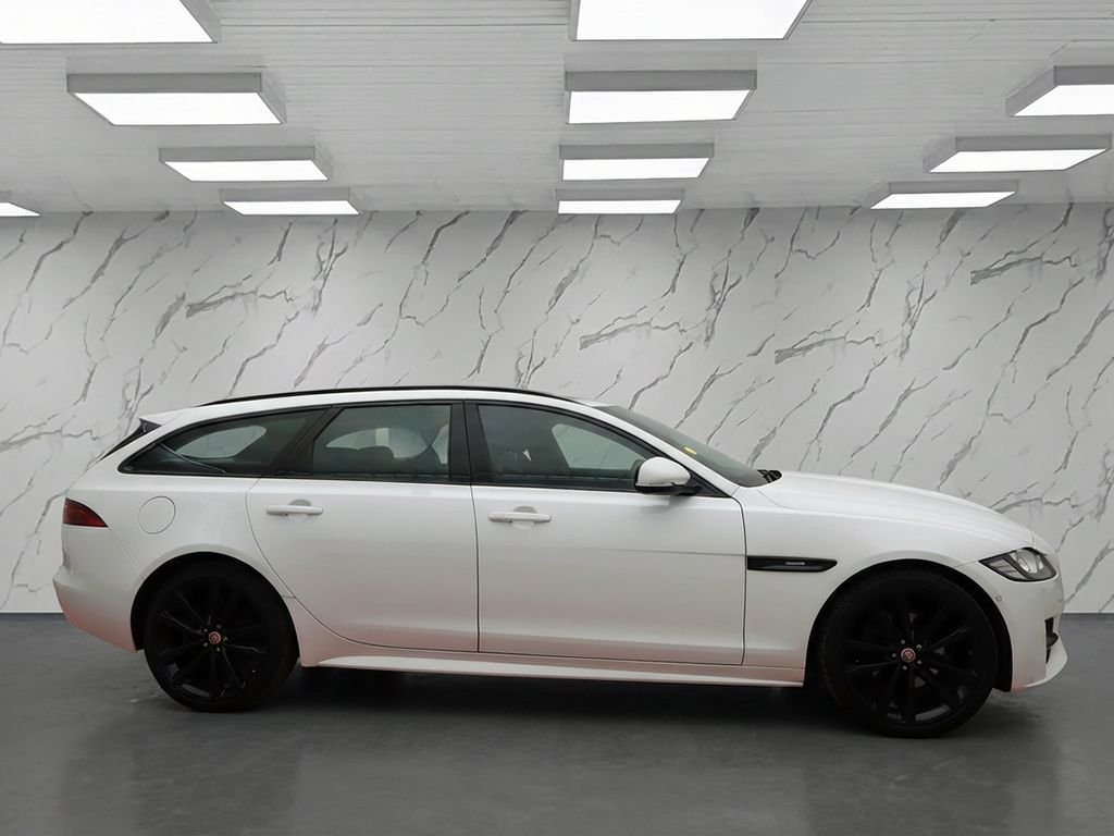 Used Jaguar XF 2018 for sale - 77341683: Photo 6