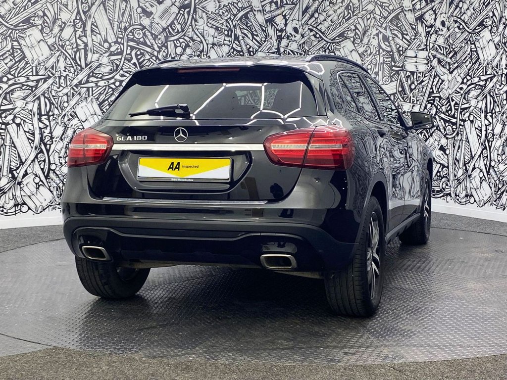 Used Mercedes-Benz 180 2018 for sale - 76039272: Photo 11