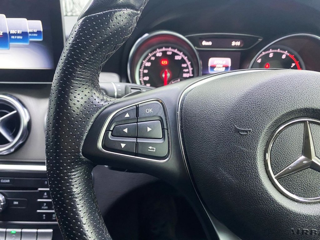 Used Mercedes-Benz 180 2018 for sale - 76039272: Photo 18