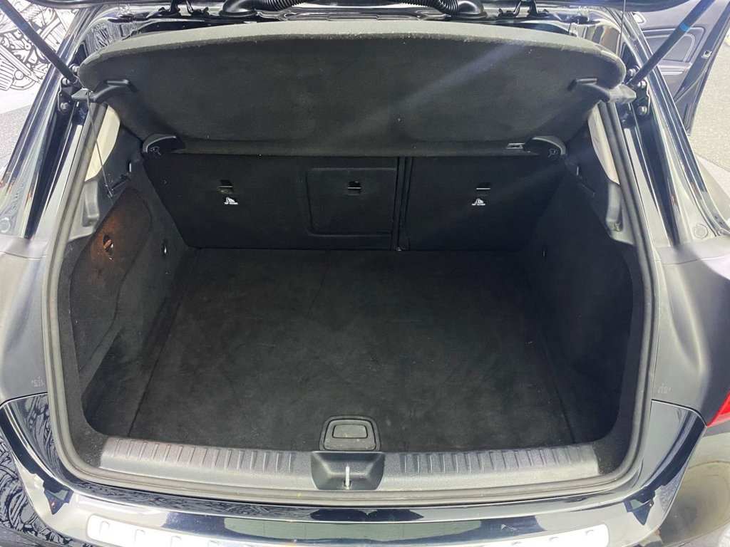 Used Mercedes-Benz 180 2018 for sale - 76039272: Photo 25