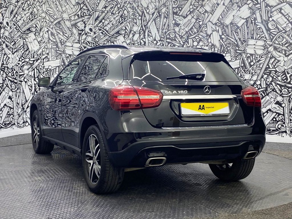 Used Mercedes-Benz 180 2018 for sale - 76039272: Photo 9