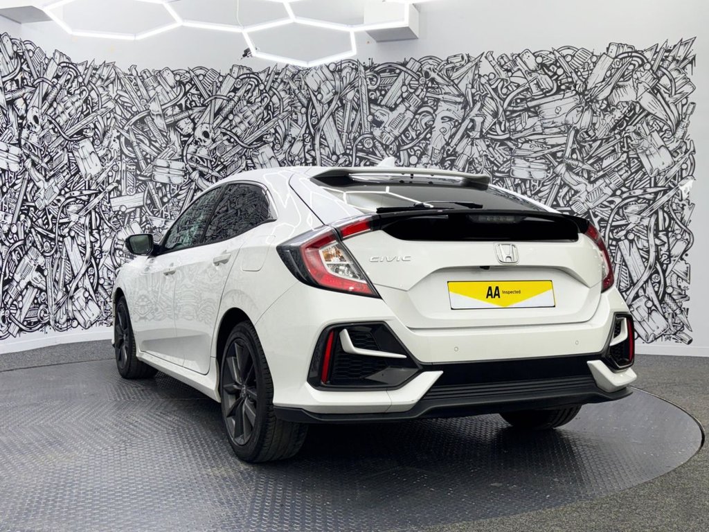 Used Honda Civic 2021 for sale - 76820648: Photo 9