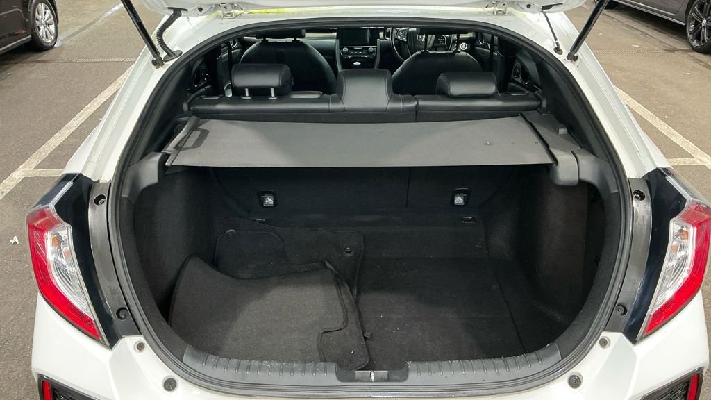 Used Honda Civic 2018 for sale - 77133413: Photo 14