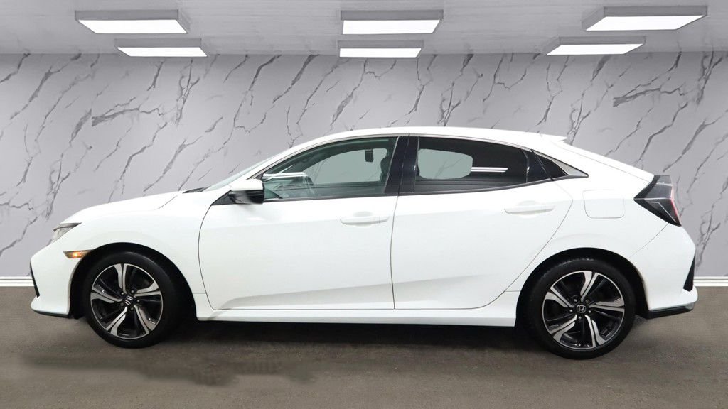Used Honda Civic 2018 for sale - 77133413: Photo 9