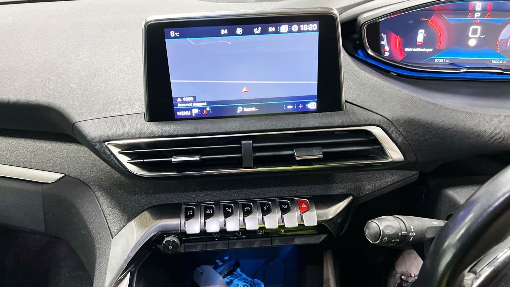 Used Peugeot 3008 2020 for sale - 77111181: Photo 8