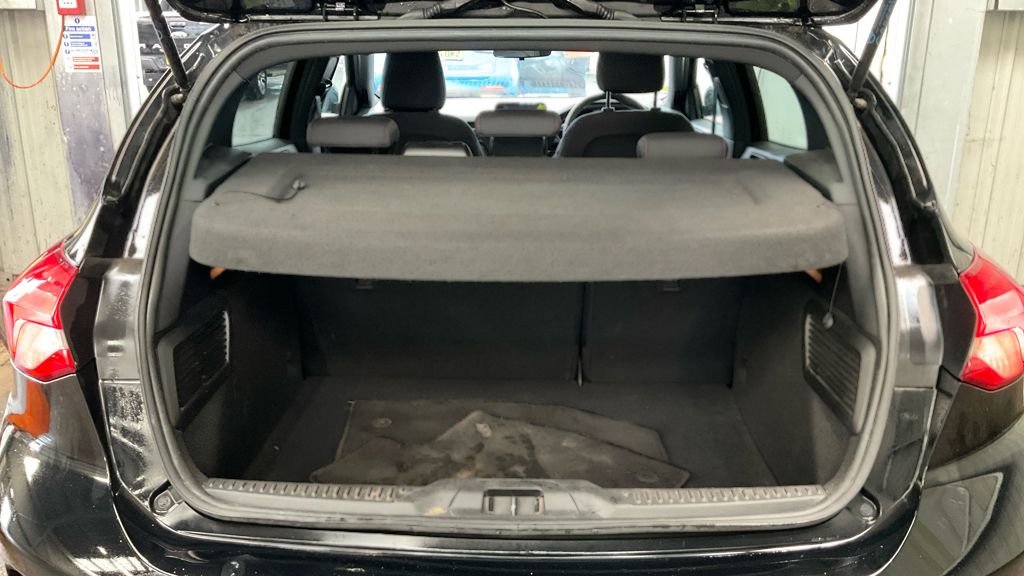 Used Ford Focus 2018 for sale - 77655317: Photo 14