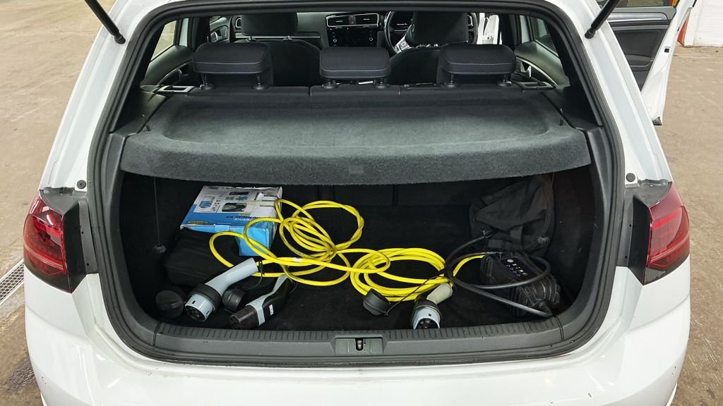 Used Volkswagen Golf 2020 for sale - 77534681: Photo 15