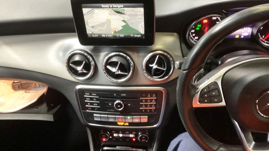 Used Mercedes-Benz CLA 2018 for sale - 77642737: Photo 10