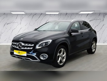 Used Mercedes-Benz GLA 2018 for sale - 77642816: Photo