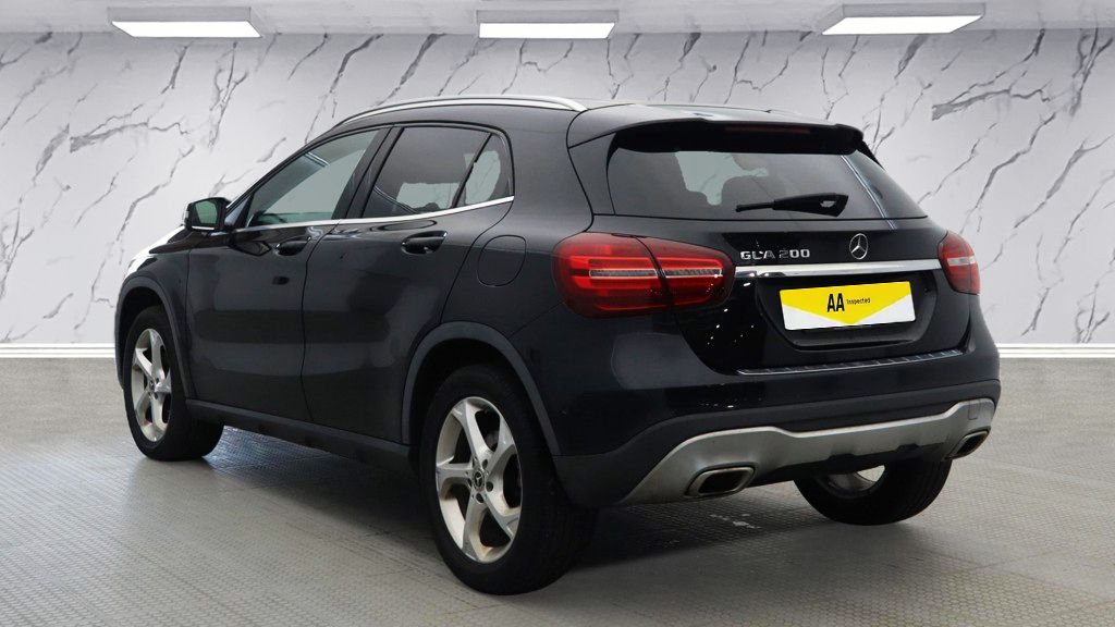 Used Mercedes-Benz GLA 2018 for sale - 77642816: Photo 5