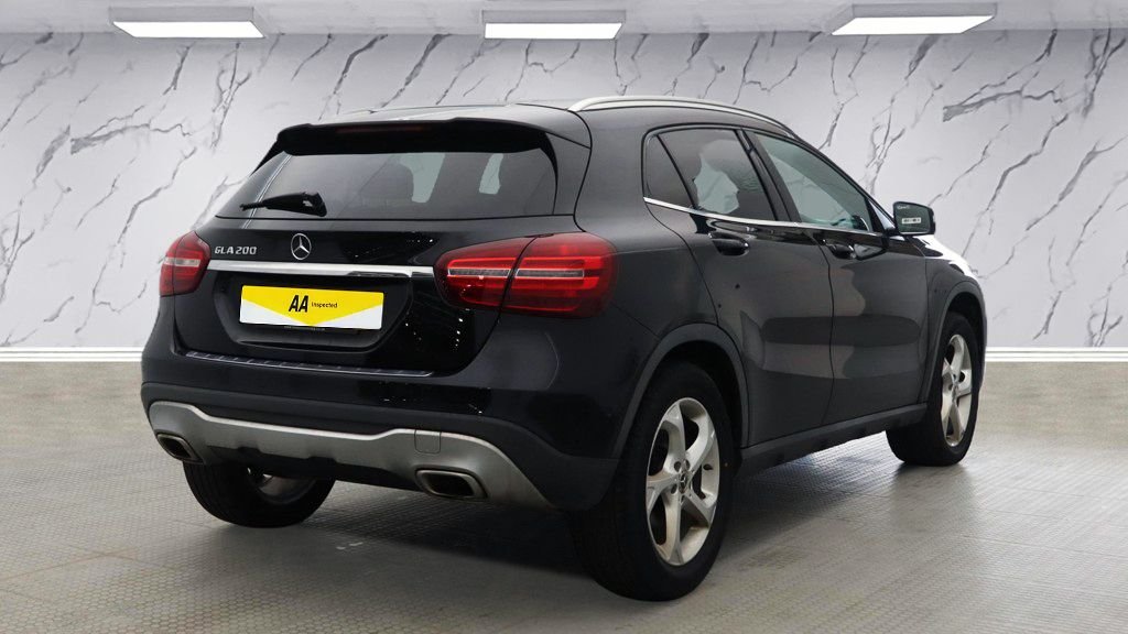 Used Mercedes-Benz GLA 2018 for sale - 77642816: Photo 6