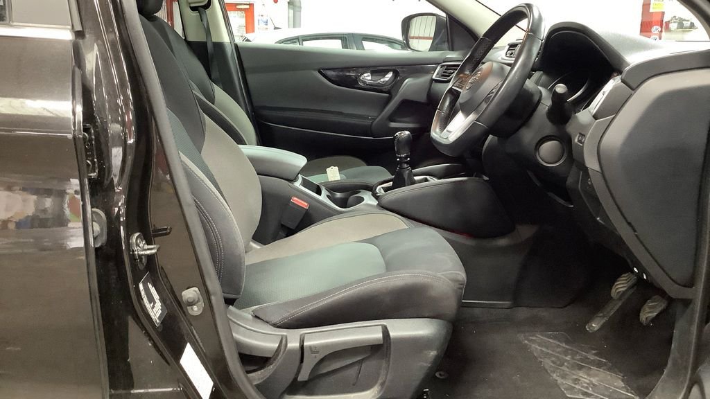 Used Nissan Qashqai 2020 for sale - 77059647: Photo 10