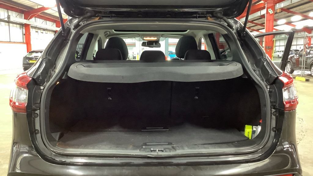 Used Nissan Qashqai 2020 for sale - 77059647: Photo 12