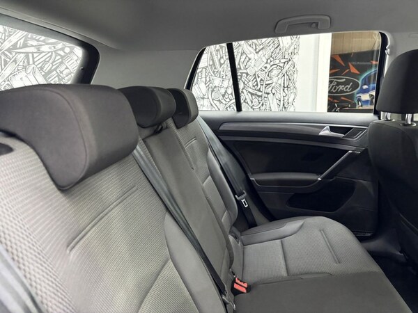 Used Volkswagen Golf 2019 for sale - 74954166: Photo 28