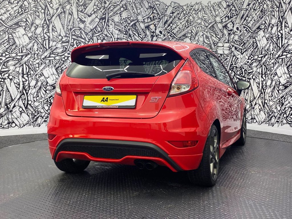 Used Ford Fiesta 2013 for sale - 76686122: Photo 10