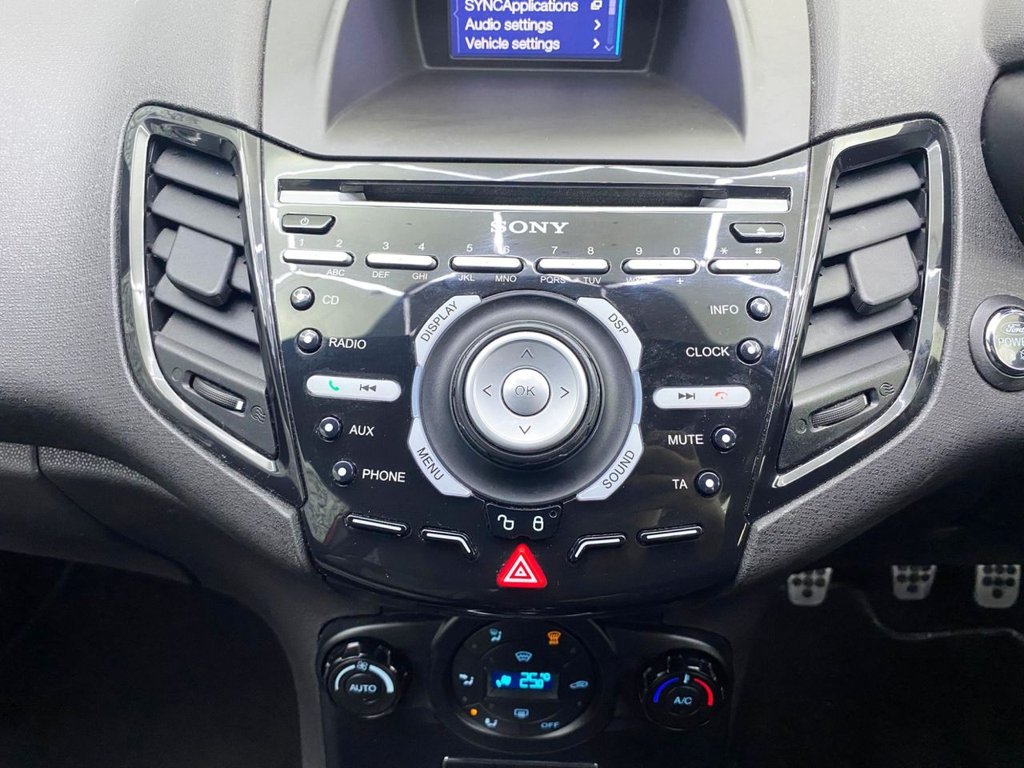 Used Ford Fiesta 2013 for sale - 76686122: Photo 18