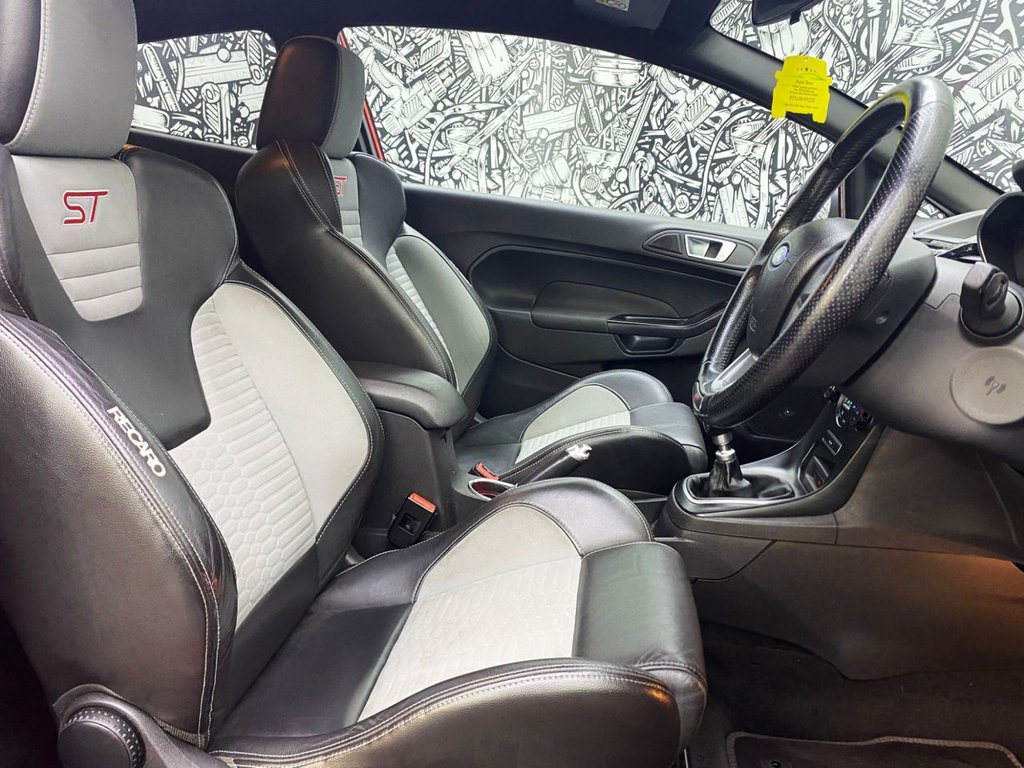 Used Ford Fiesta 2013 for sale - 76686122: Photo 22