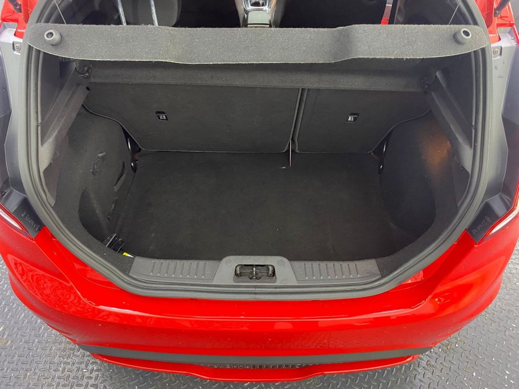 Used Ford Fiesta 2013 for sale - 76686122: Photo 24