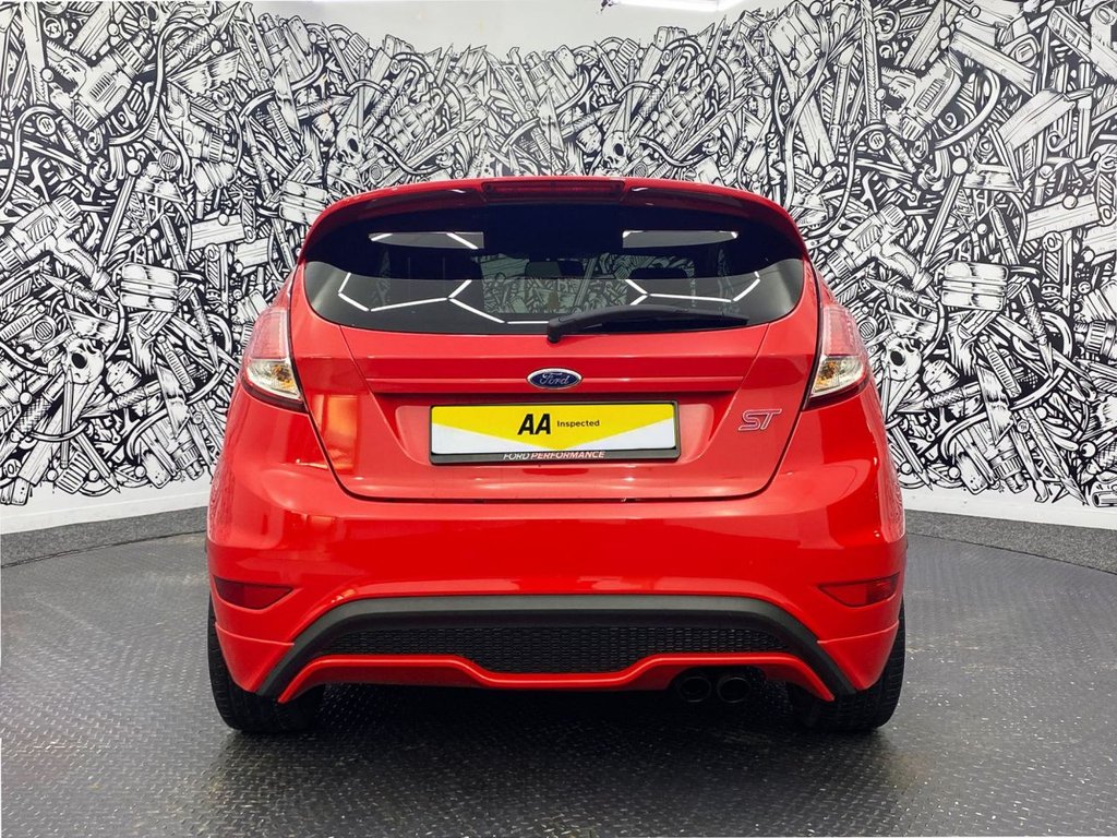 Used Ford Fiesta 2013 for sale - 76686122: Photo 9