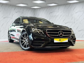 Used Mercedes-Benz E Class 2020 for sale - 79619050: Photo