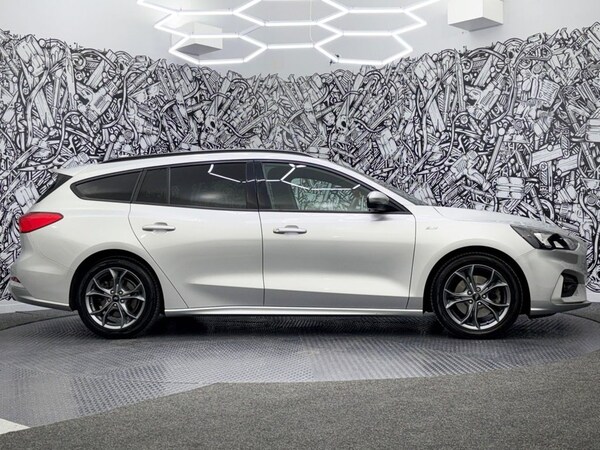 Used Ford Focus 2020 for sale - 74592881: Photo 14