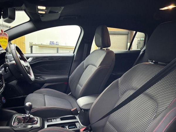 Used Ford Focus 2020 for sale - 74592881: Photo 17