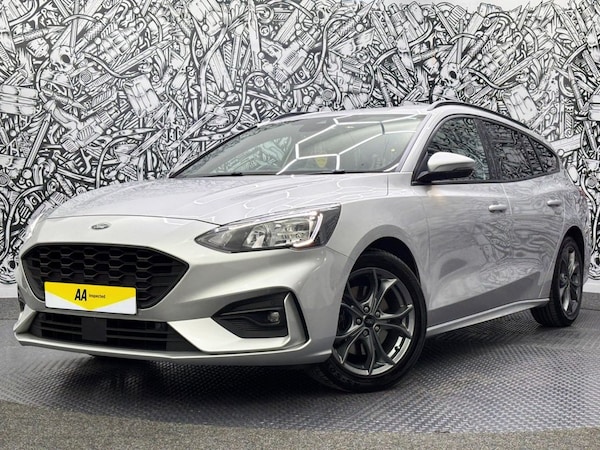 Used Ford Focus 2020 for sale - 74592881: Photo 8