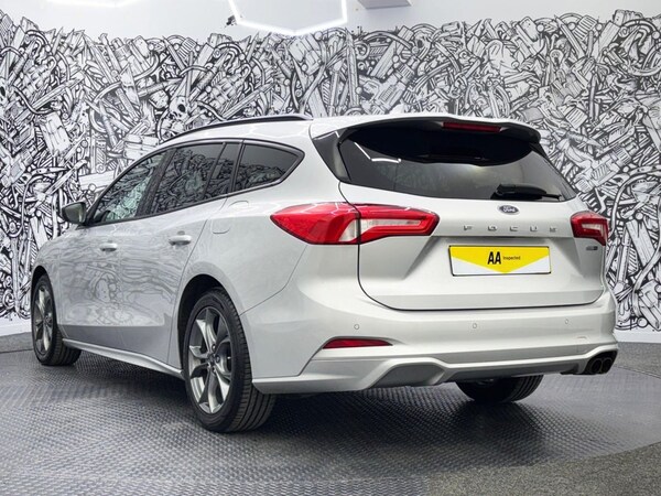 Used Ford Focus 2020 for sale - 74592881: Photo 9