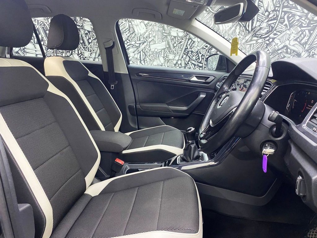 Used Volkswagen T-Roc 2019 for sale - 77064971: Photo 29