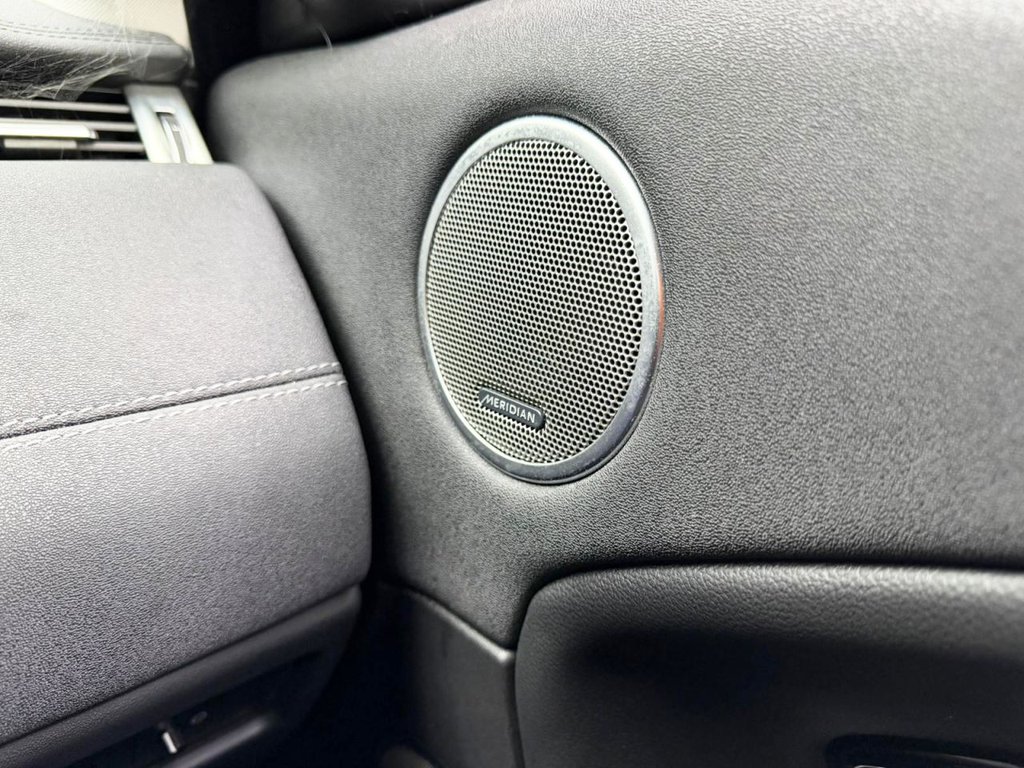 Used Land Rover Range Rover Evoque 2019 for sale - 77608817: Photo 37