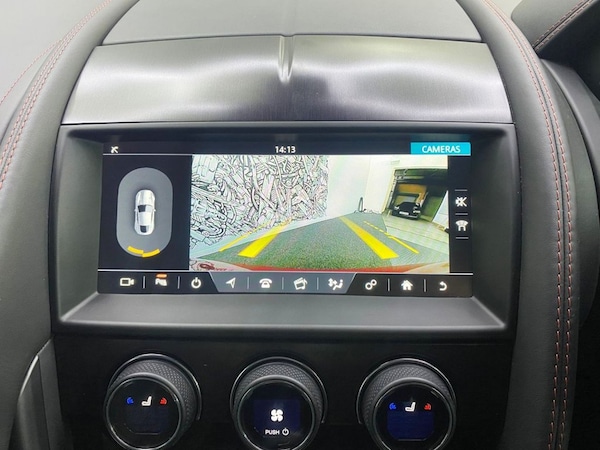 Used Jaguar F-Type 2019 for sale - 76132743: Photo 16