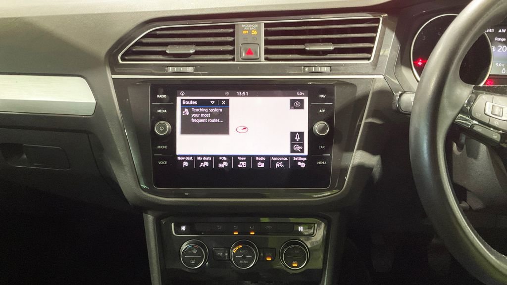 Used Volkswagen Tiguan 2019 for sale - 77521350: Photo 11