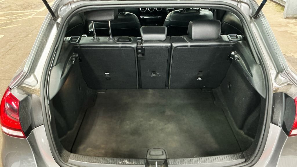 Used Mercedes-Benz A-Class 2018 for sale - 76665517: Photo 12