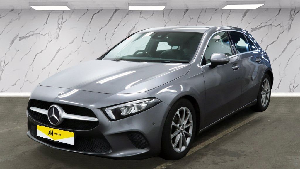 Used Mercedes-Benz A-Class 2018 for sale - 76665517: Photo 3